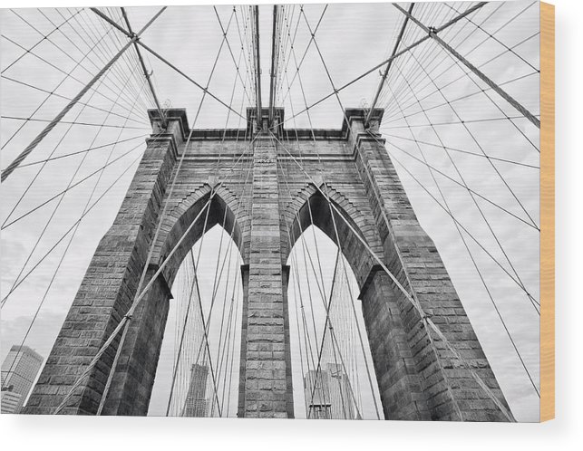 643x498 Brooklyn Bridge Icon Wood Print