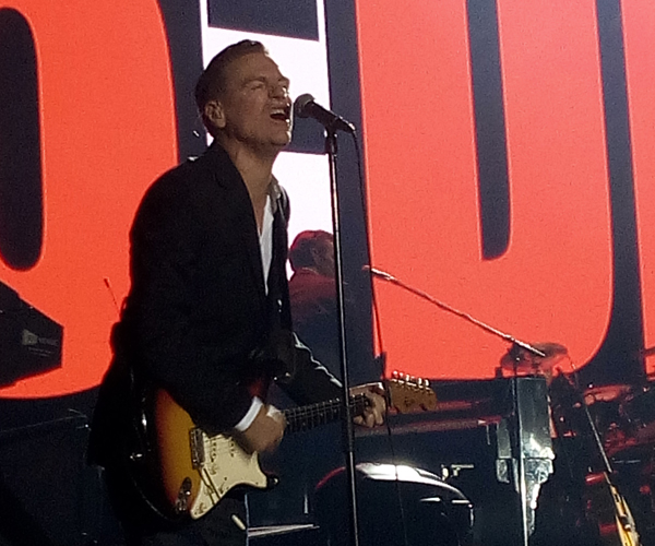 Review Manila Concert Proves Bryan Adams Is More Than A Rock Icon 600x500 Review Manila Concert Proves Bryan Adams Is More Than A Rock Icon