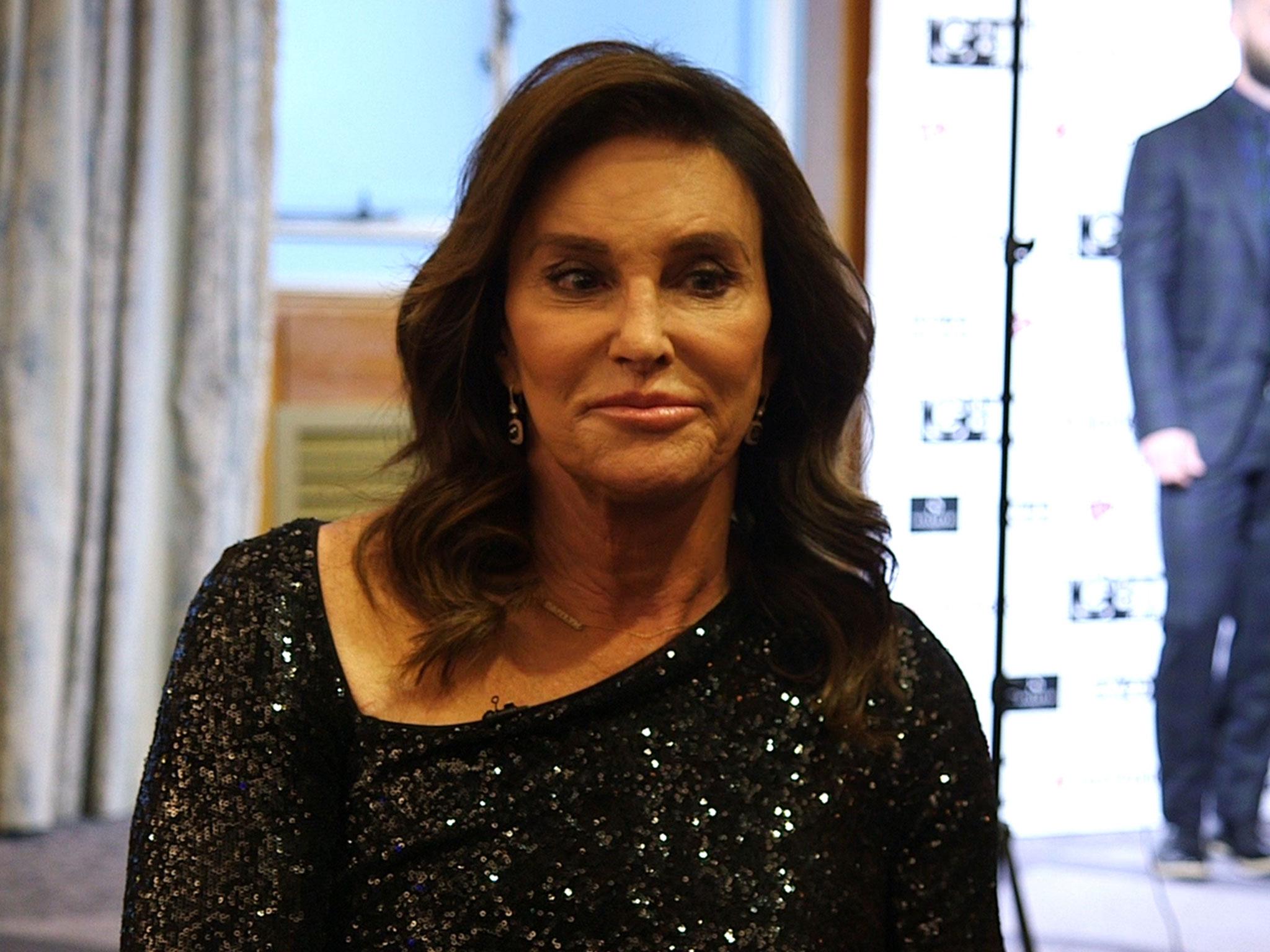2048x1536 Caitlyn Jenner Is Considering Running For The Us Senate