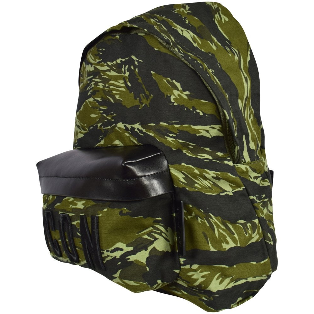1000x1000 Camo Icon Backpack