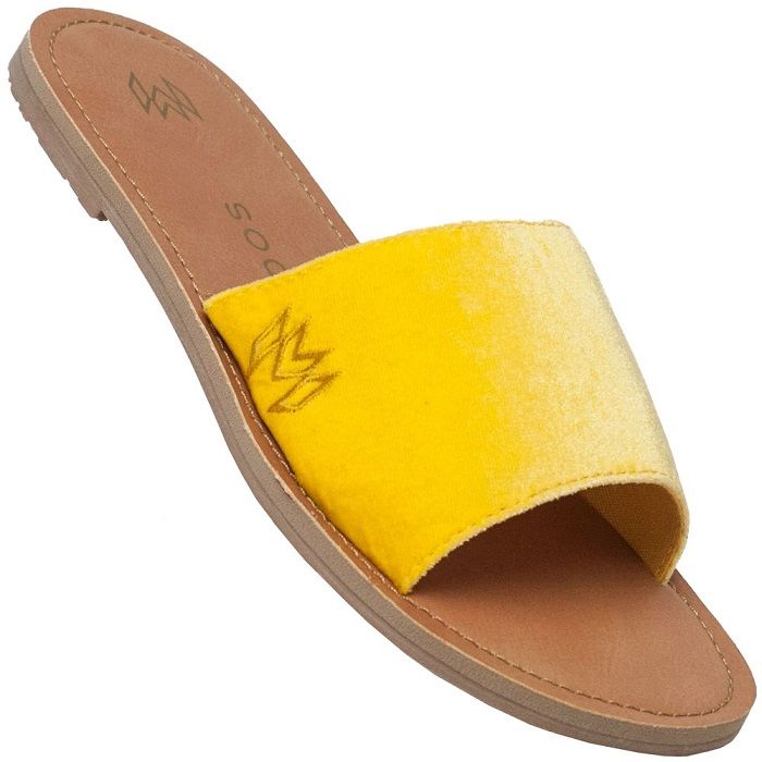 700x700 Malvados Women's Icon Taylor Plush In Canary