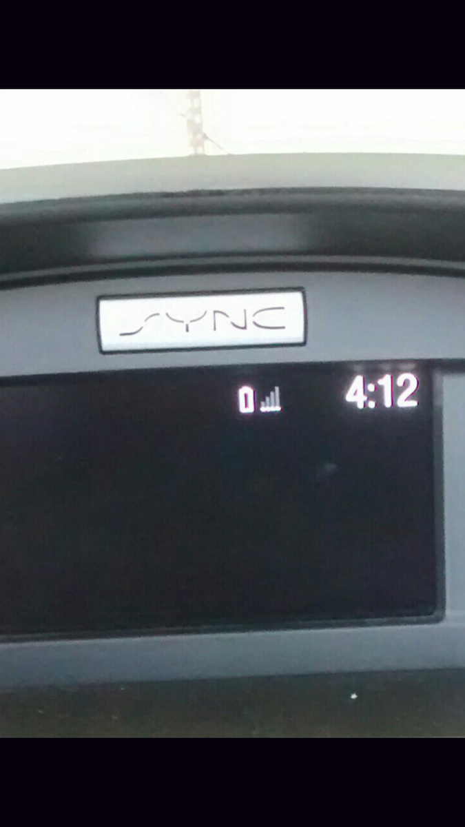 675x1200 Ford Escape Questions