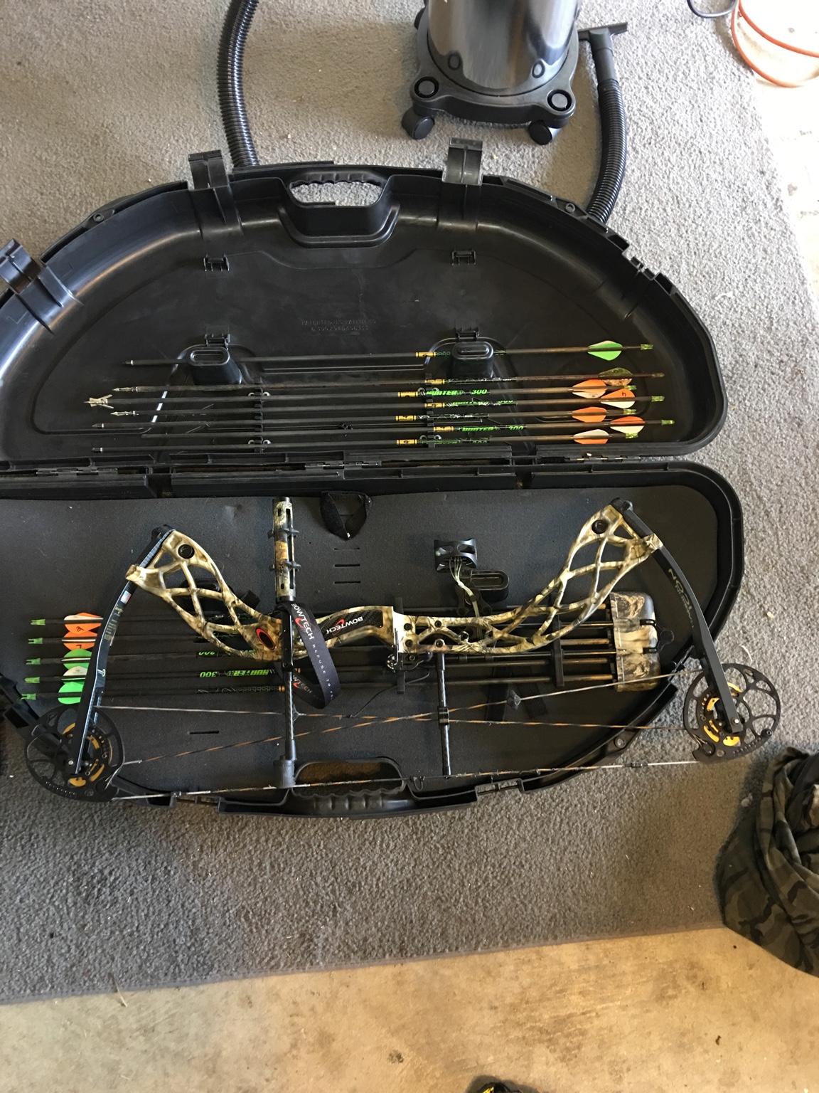 1152x1536 Bowtech Carbon Icon Package Rokslide Forum