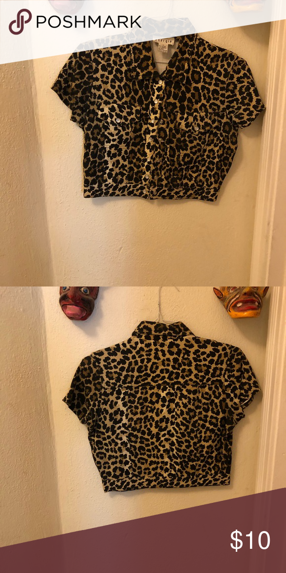 580x1160 Cropped Cheetah Print Button Up Top Cropped Cheetah Print Top