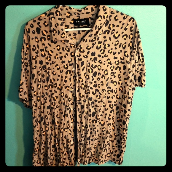 580x580 Pacsun Shirts Mens Short Sleeve Cheetah Print Button Down Poshmark