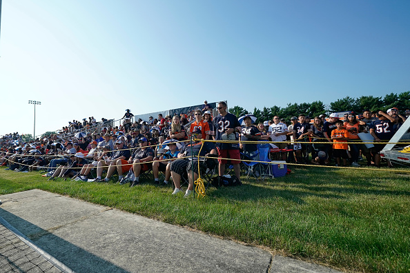 594x396 Big Crowds In Bourbonnais Impress The Bears As They Begin Training