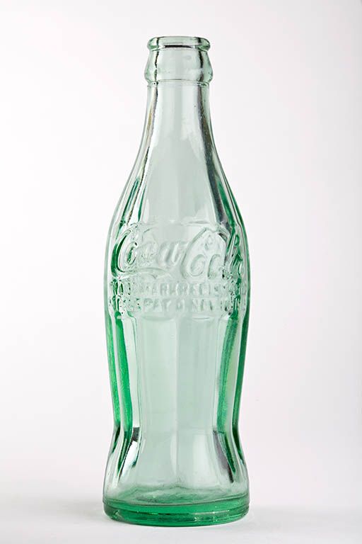 512x768 The Coca Cola Bottle An American Icon