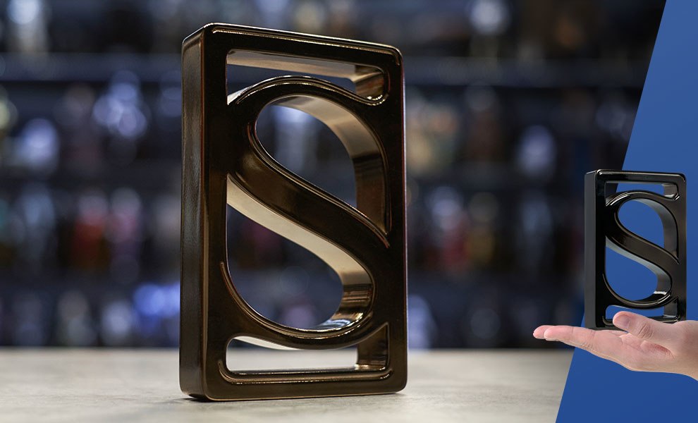 990x600 Sideshow S Icon Gunmetal Version Replica Sideshow Collectibles