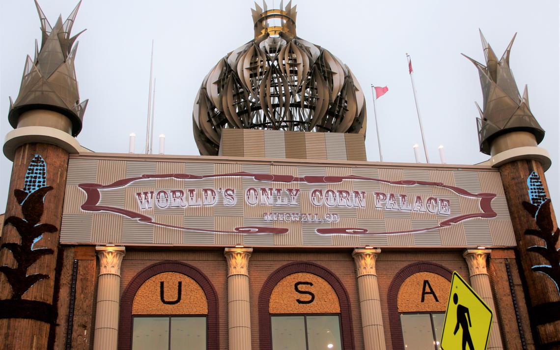 1140x712 Country Music Icon Trace Adkins To Perform Saturday Jazz Rock