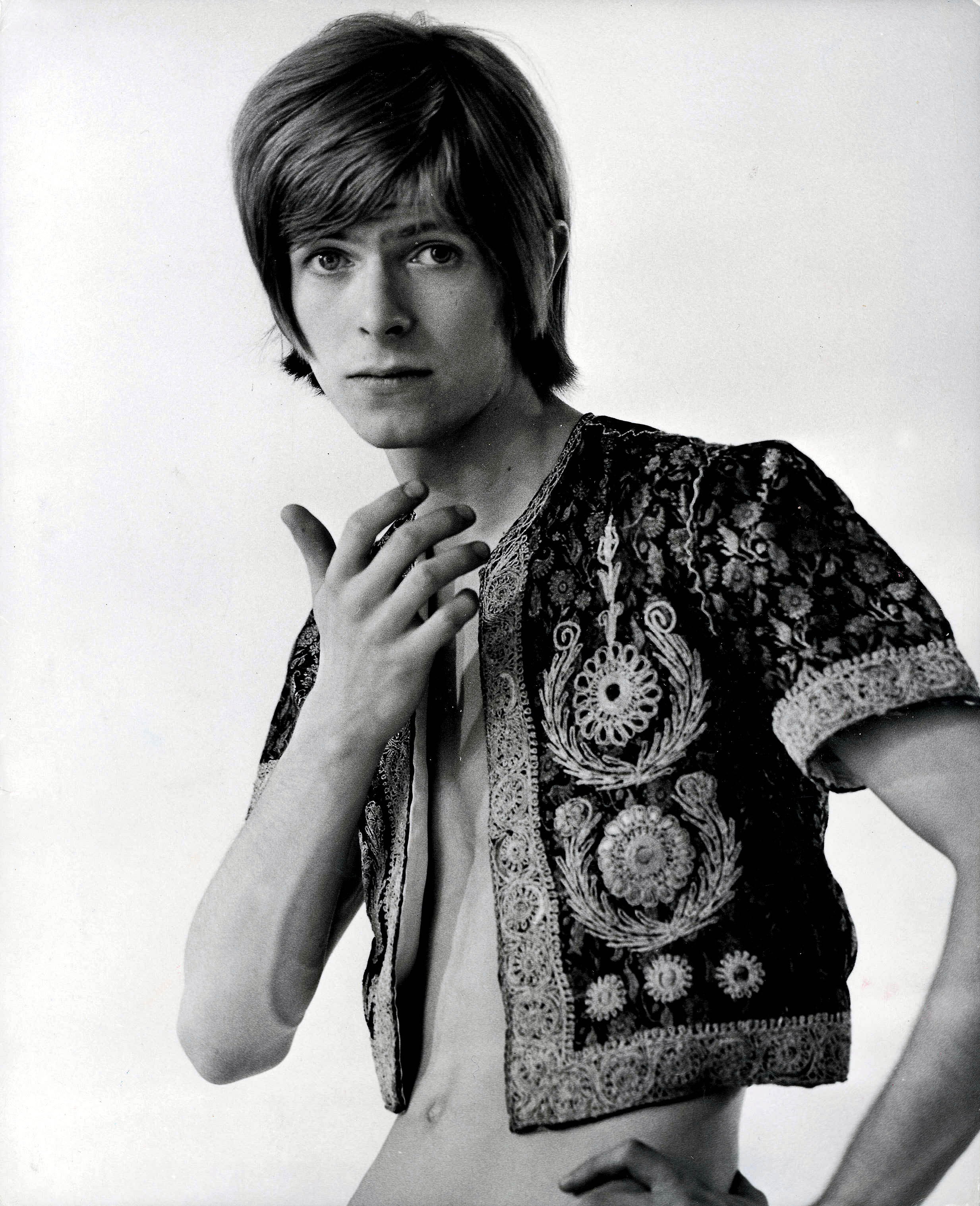 2467x3035 Photos How David Bowie Transformed Into A Cultural Icon Pbs