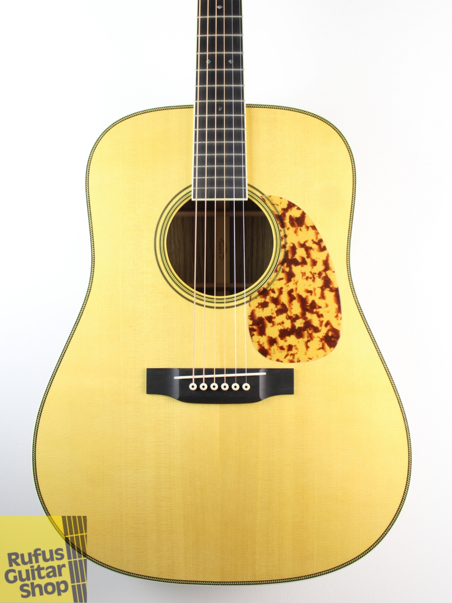 1500x2000 Rufus Guitar Shop