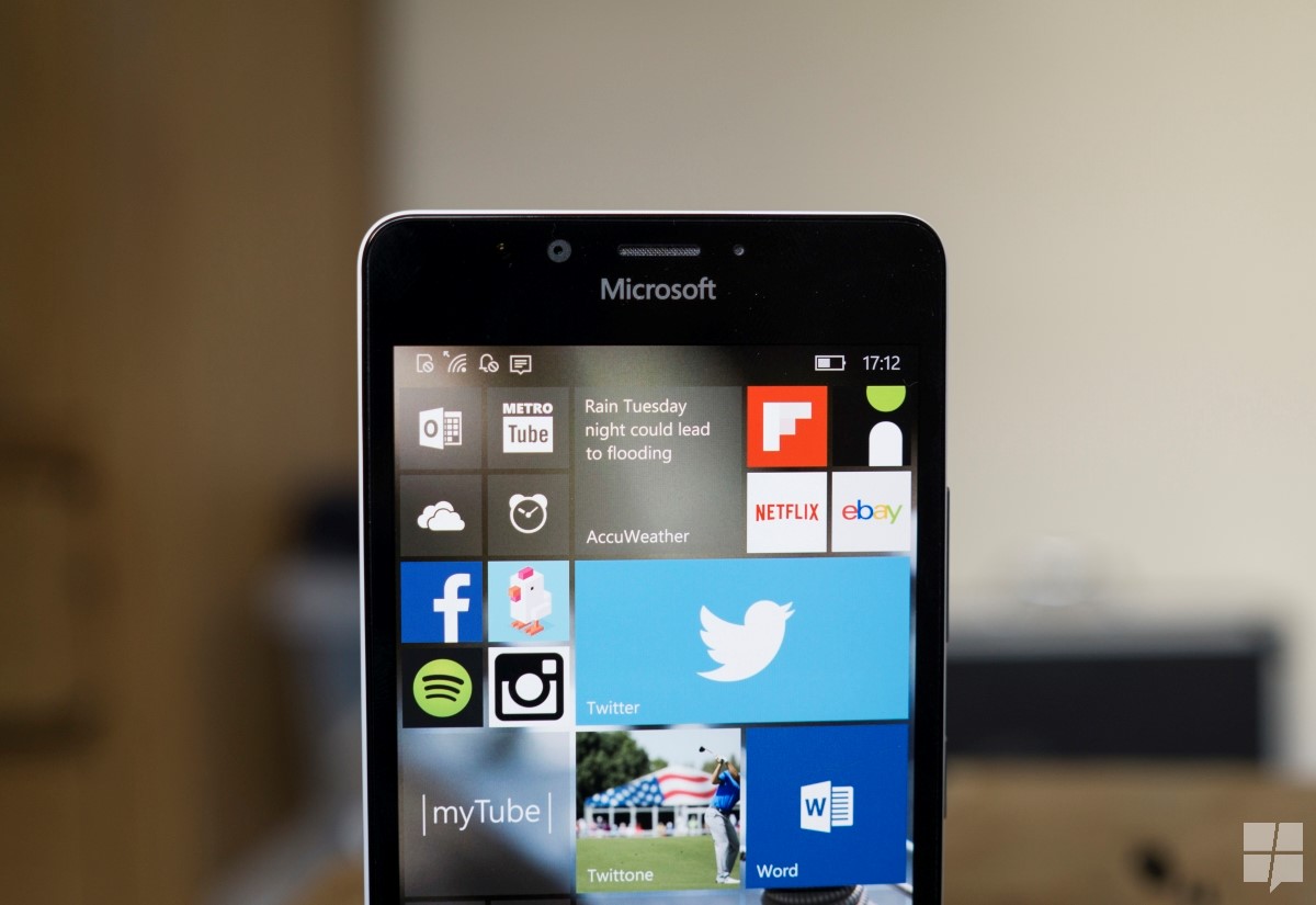 1200x825 Windows Mobile Could Come To The Lumia Icon In The Near Future