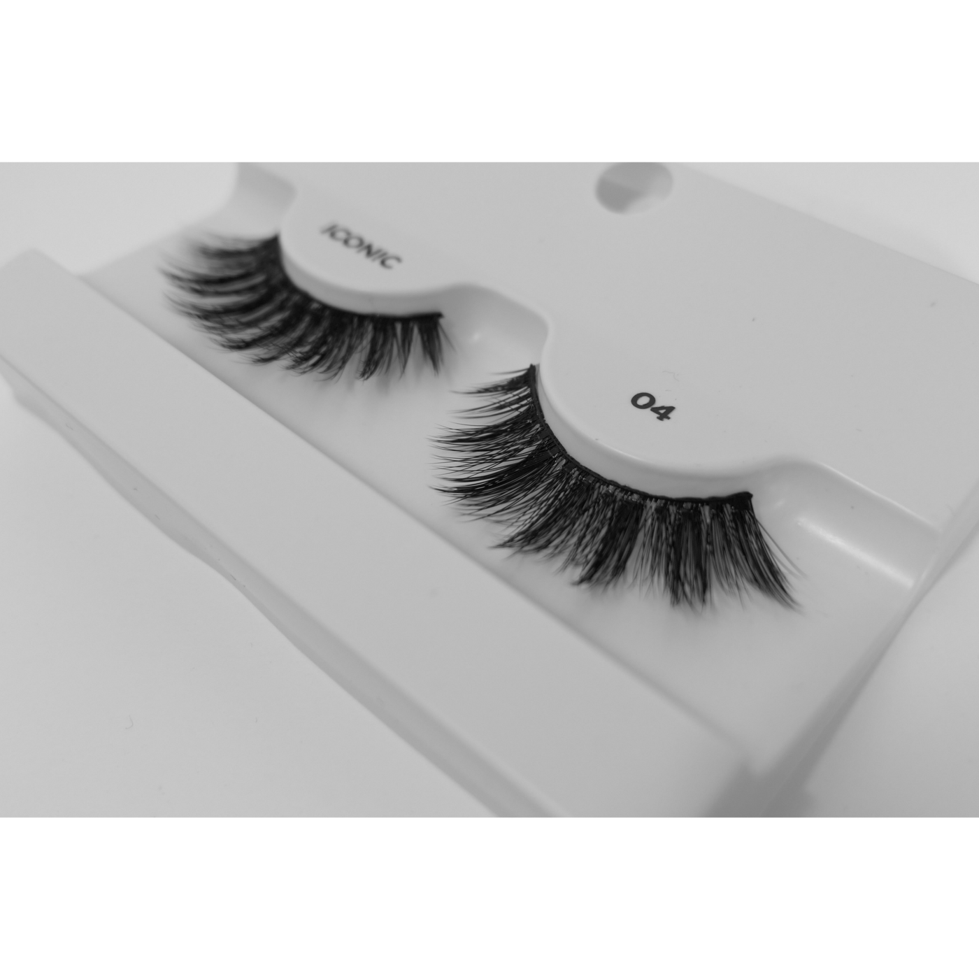 1400x1400 Kiss I Envy Eyelashes Iconic Collection Chic Icon Queen J