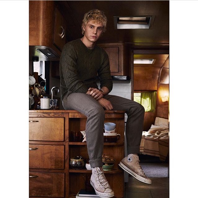 639x640 The Rest Of Evan Peters' New Photoshoot For Icon Magazine