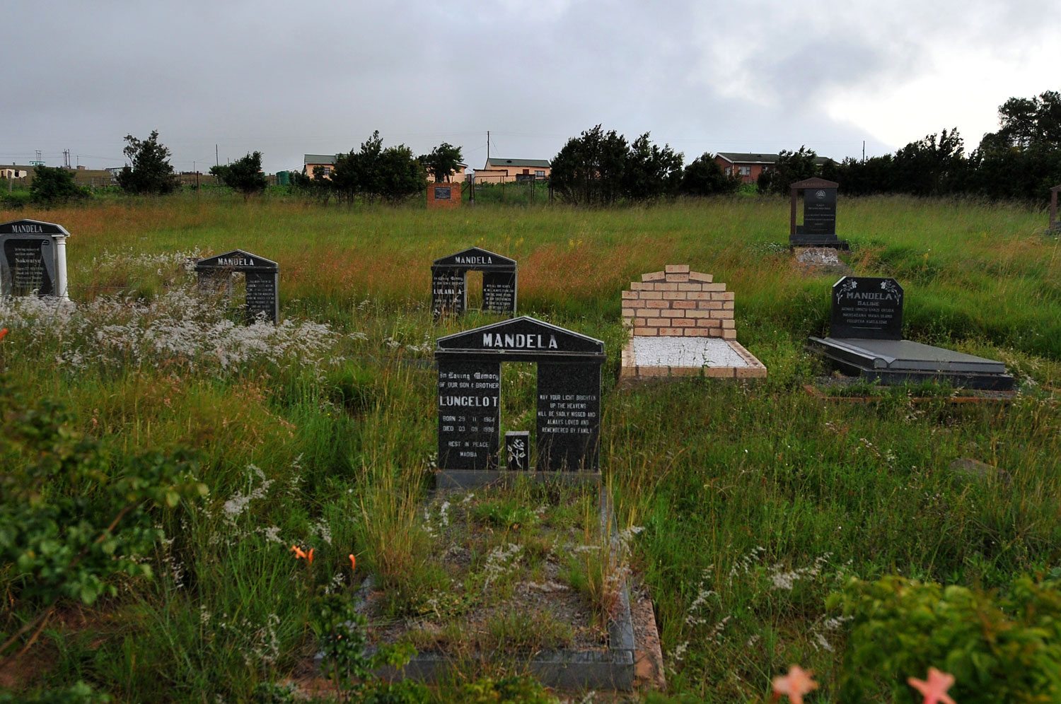 1500x996 Mandela's Family Feud As Global Icon Lies In Hospital, Relatives