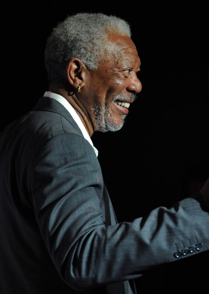 728x1024 Actor Morgan Freeman Appear Backstage With The Favorite Movie Icon