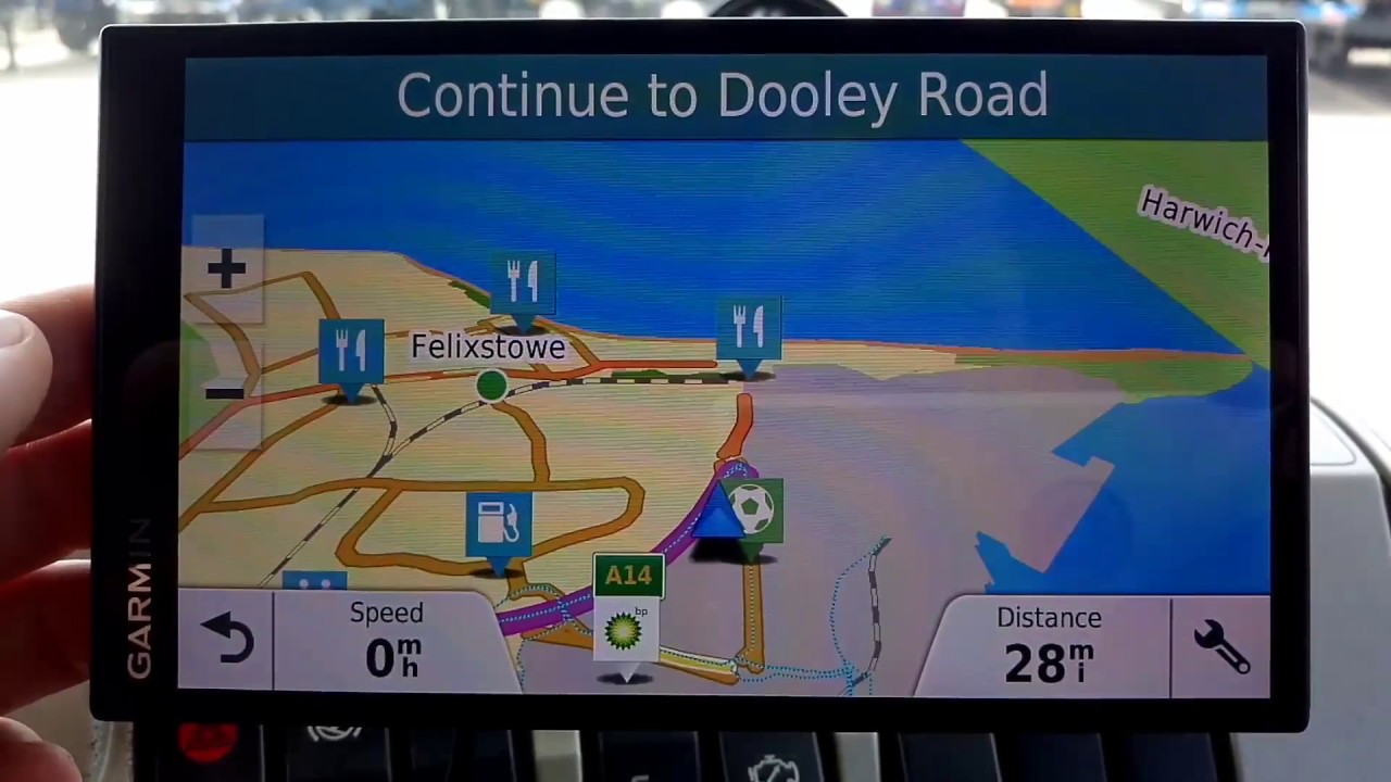 1280x720 Garmin Up Head Display On Map Petrol Station, Restaurant, Poi