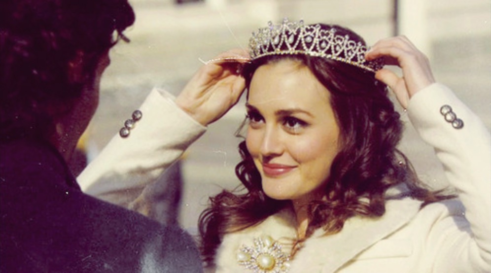 996x554 Fashion Icon Blair Waldorf From Gossip Girl Andrea Valentina