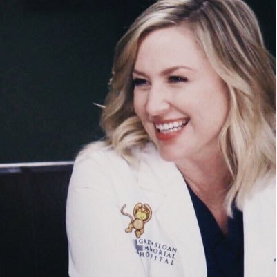 401x401 Arizona Robbins Twitter Icon Shared
