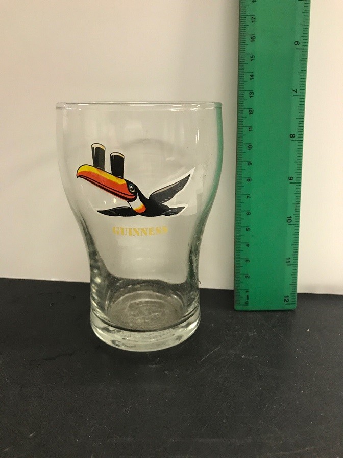672x896 Glass Guinness Toucan Flying Icon