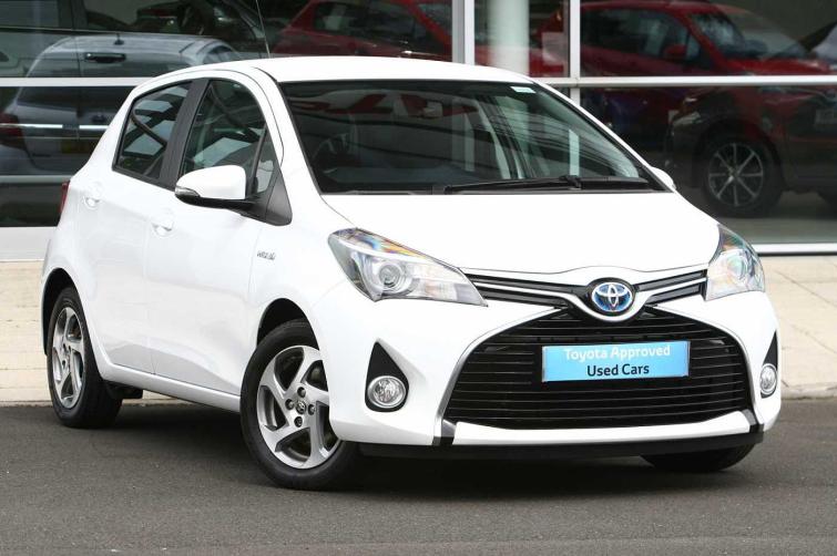 755x502 Toyota Yaris Hybrid Icon Dr Hatchback Buyacar