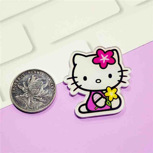 640x640 New Pack Cartoon Hello Kitty Icon Acrylic Brooch Badges