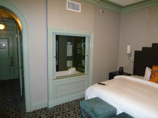 550x412 Hotel Icon Houston Haunted World's Best Hotels