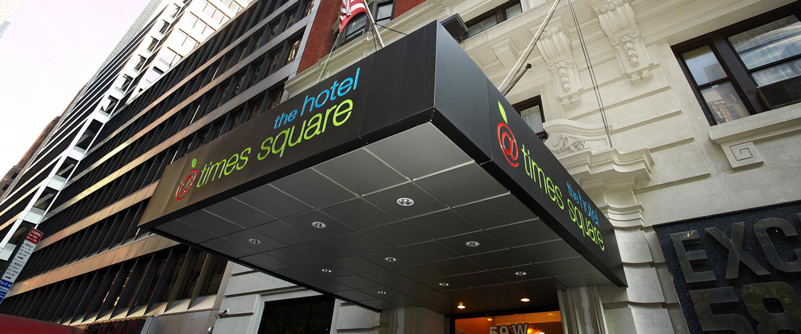 1600x667 Times Square Hotel In Nyc