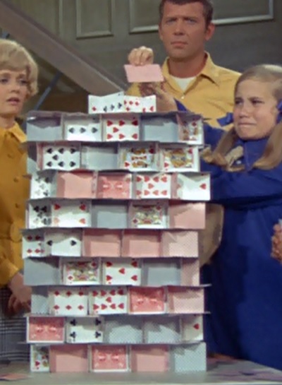 400x545 Episode And Fight Here's The Story Every Episode