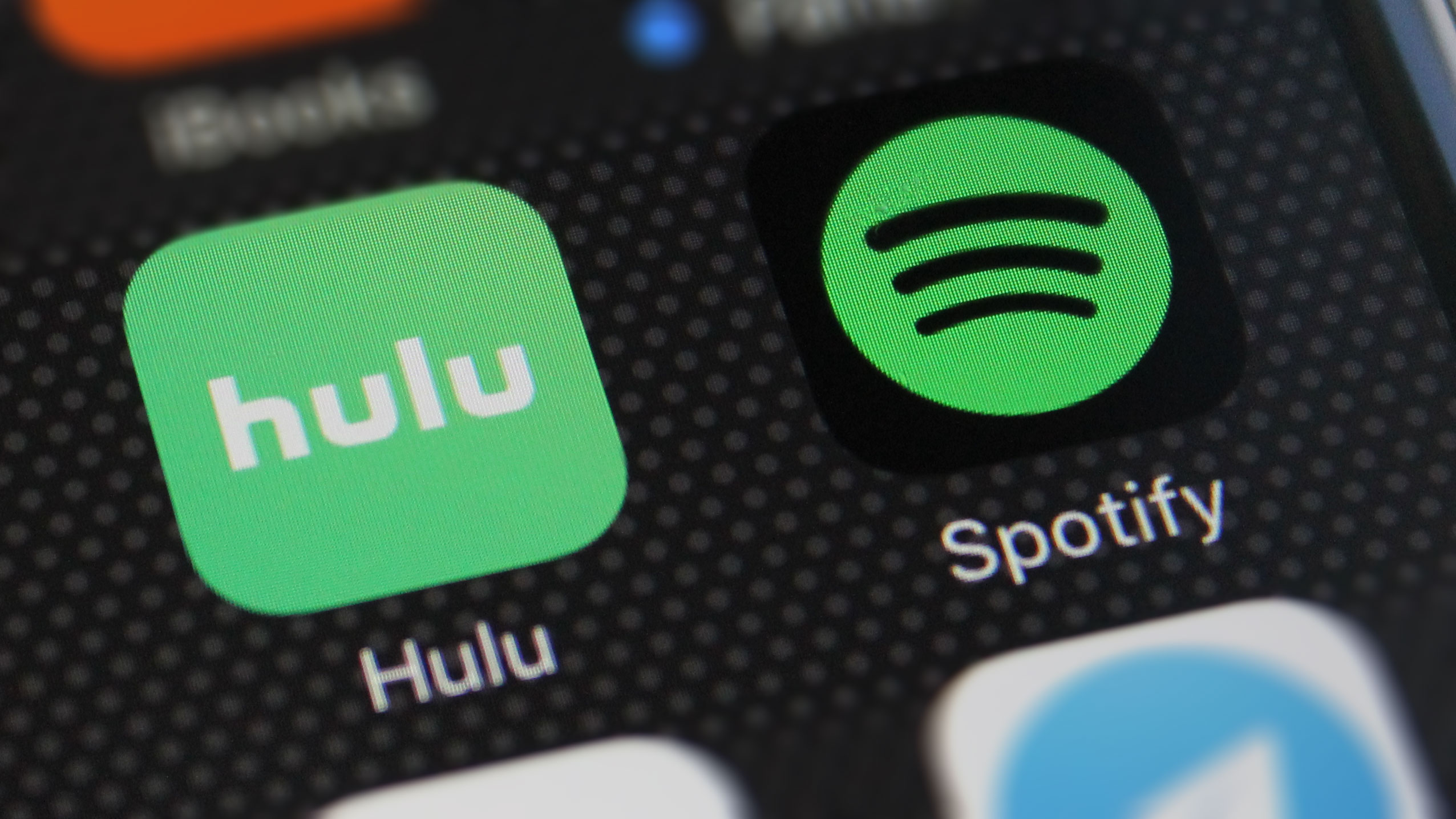 2552x1436 Spotify And Hulu's New Subscription Bundle Is Way Too Good To Be