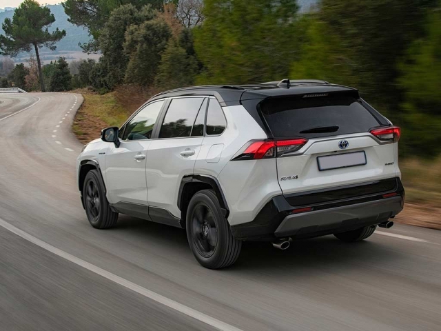 640x480 Toyota Vvt I Hybrid Icon Cvt