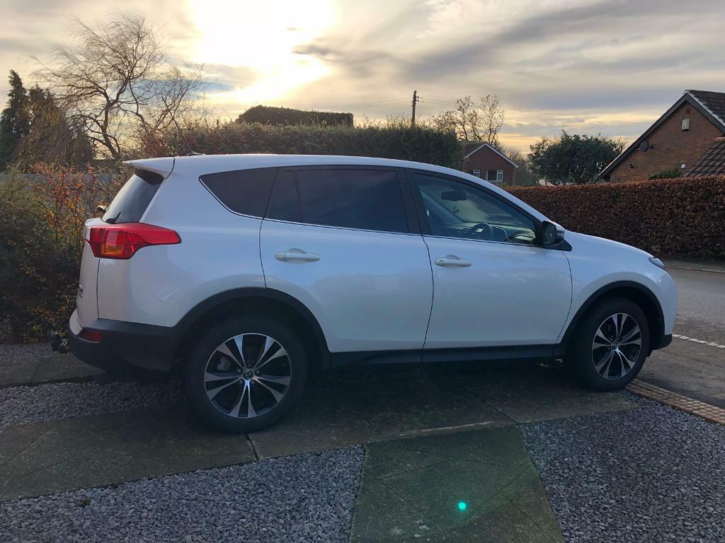 1024x768 Toyota Icon Wheel Drive In Newton Aycliffe, County