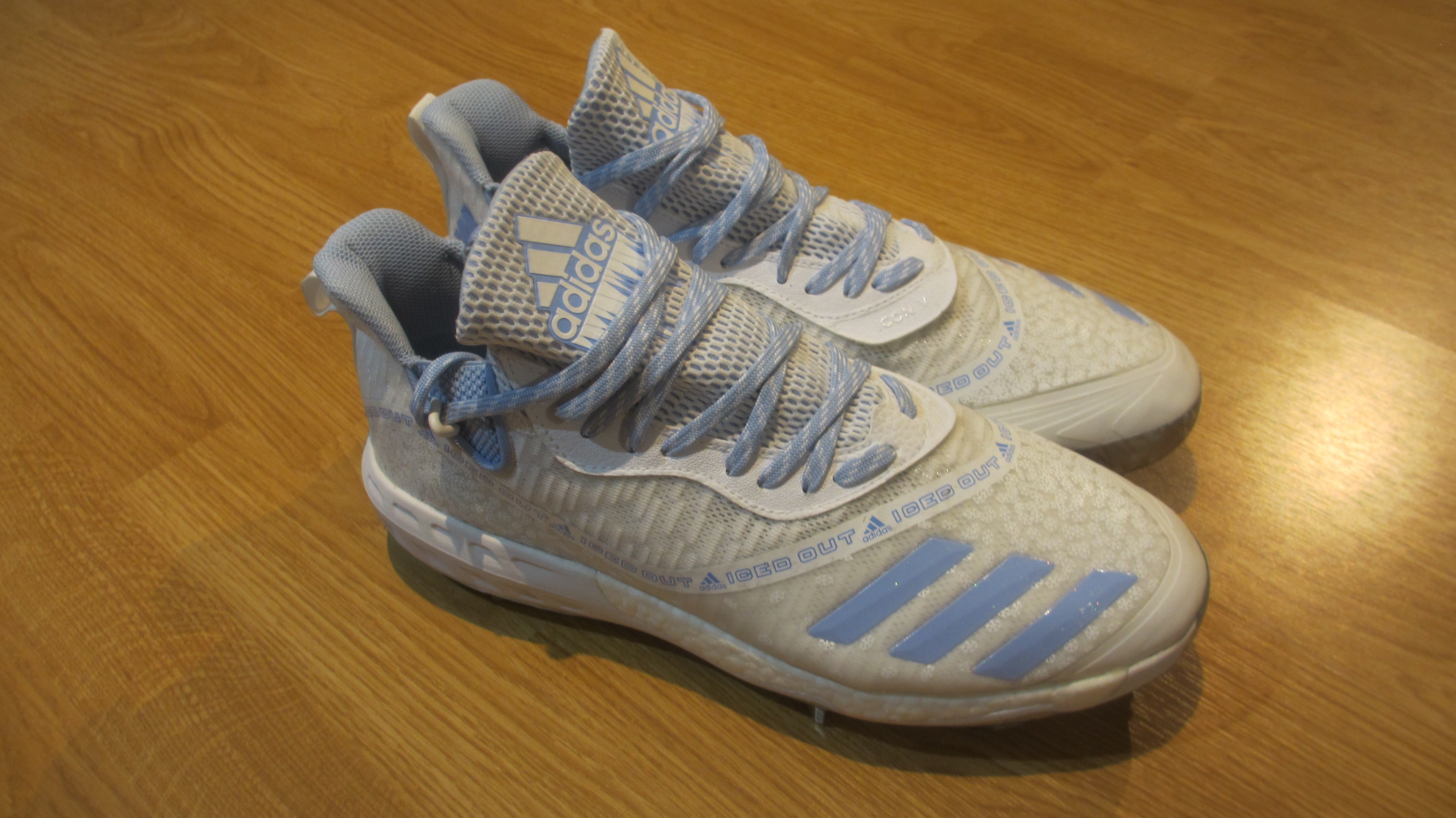 4000x2248 Adidas Boost Icon Review