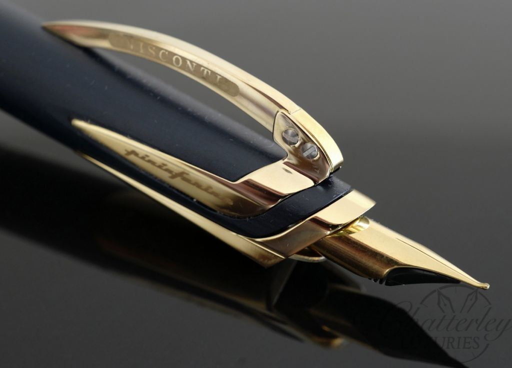 Visconti Fountain Pen Pininfarina Carbongraphite Icon Limited 1024x735 Visconti Fountain Pen Pininfarina Carbongraphite Icon Limited