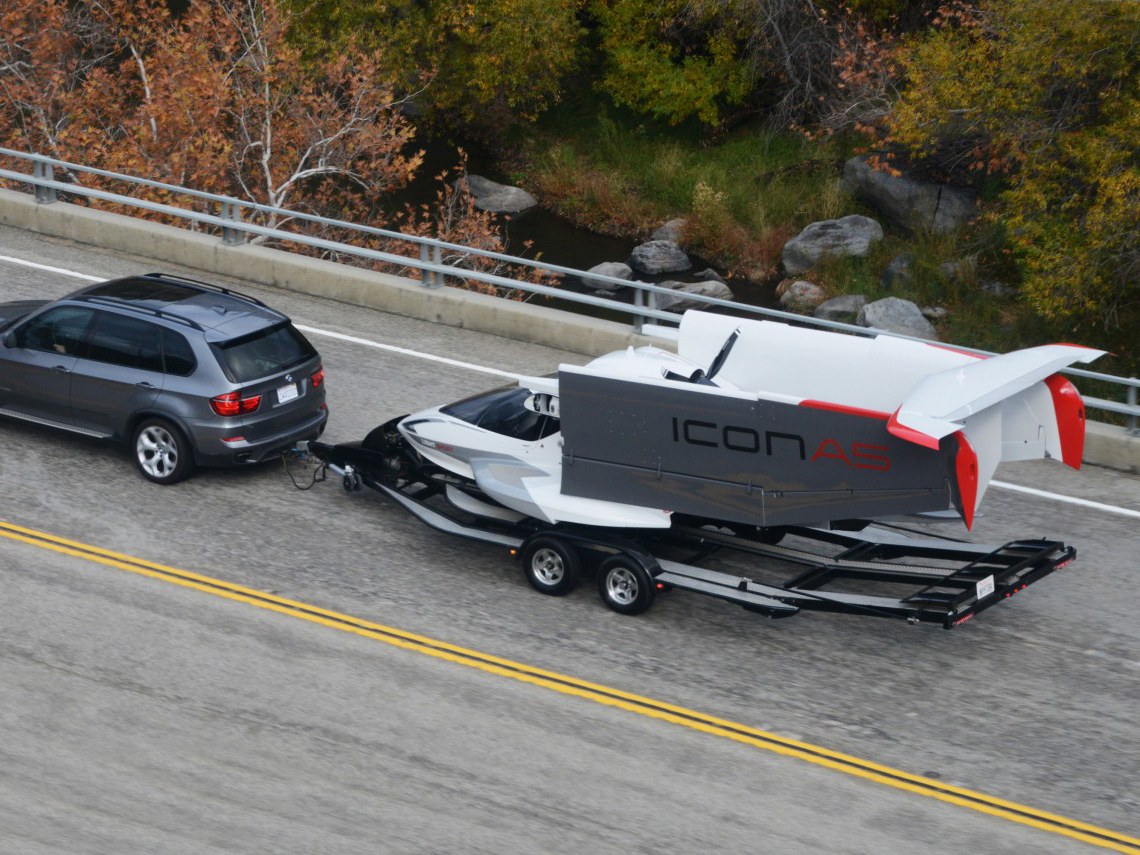 1140x855 What It's Like To Fly And Stall In The Icon Plane Wired