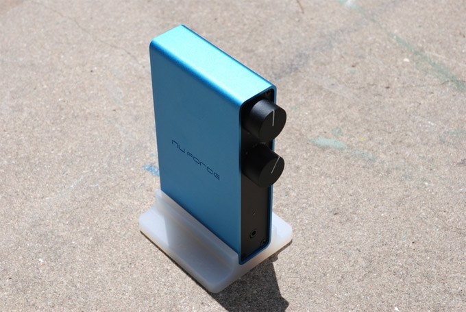 680x455 Review Nuforce Nuforce Icon Desktop Amplifier Wired