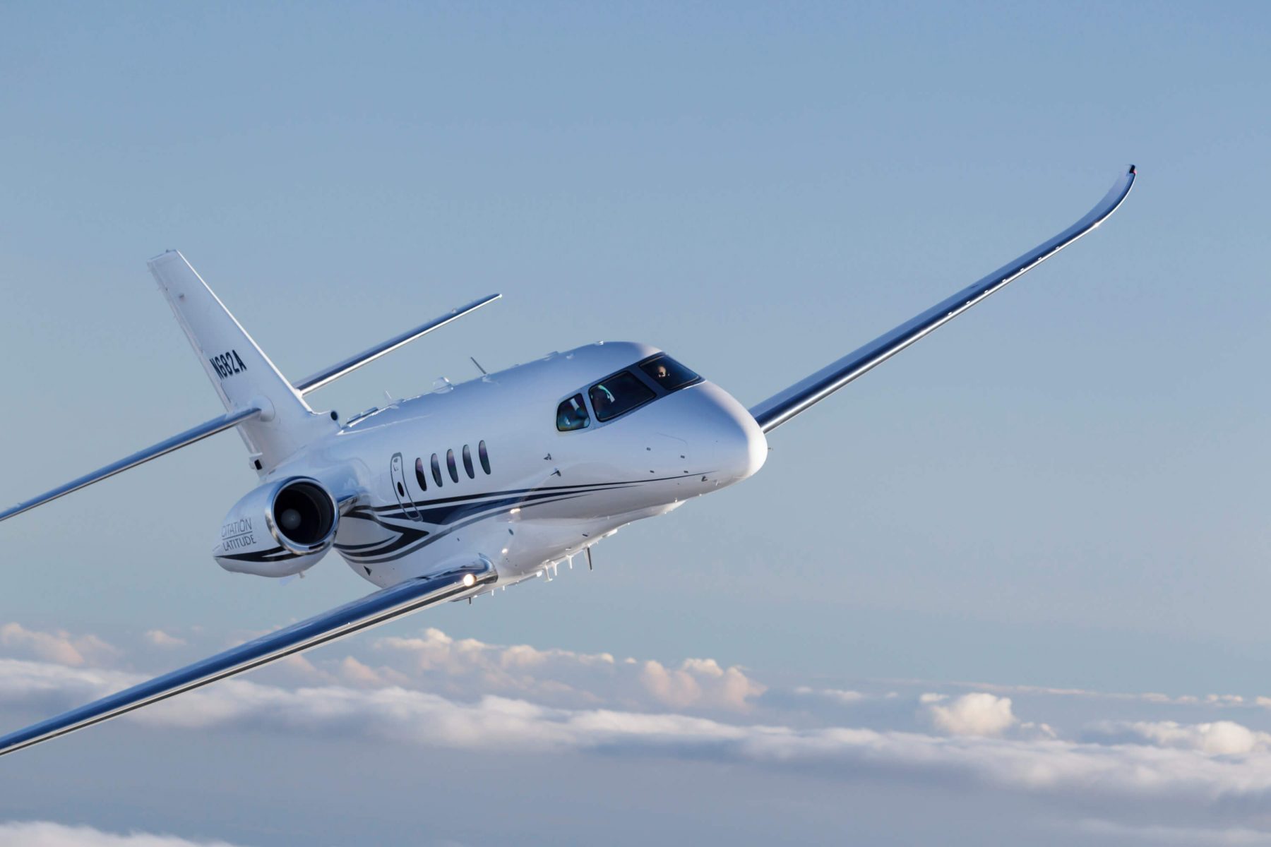 1800x1200 Dono Da Icon Aviation Quer Vender Bens Para Reduzir Da