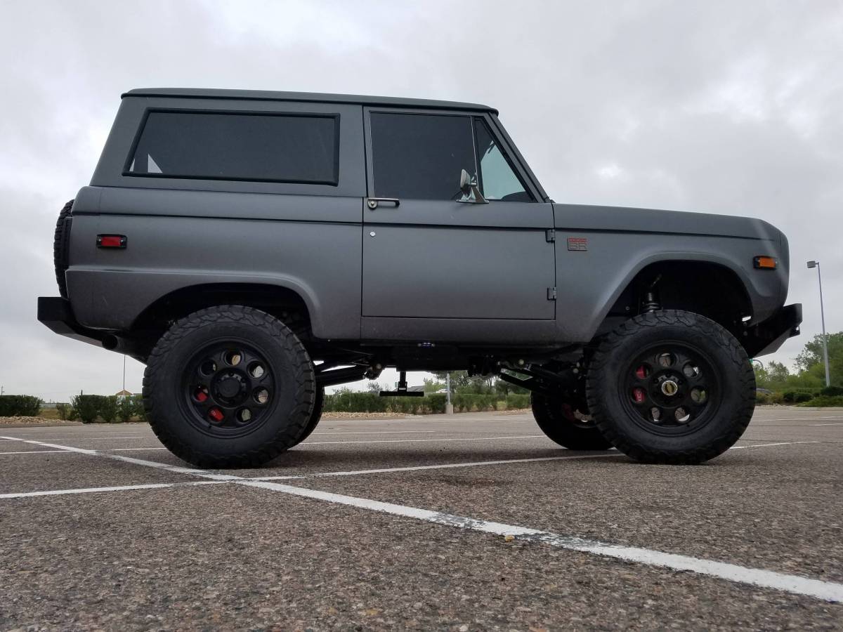 Ford Bronco Icon Edition 1200x900 Ford Bronco Icon Edition