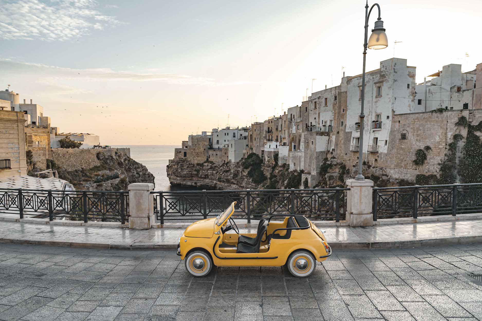 1875x1250 Hertz Italy Takes Garage Italia's Fiat Icon E For A Ride Surface