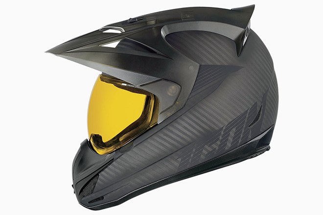A Futuristic Carbon Fiber Motorcycle Helmet For Your Most Epic 660x440 A Futuristic Carbon Fiber Motorcycle Helmet For Your Most Epic
