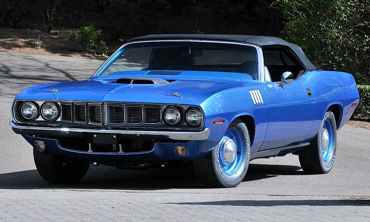 1200x721 Two Muscle Car Icons