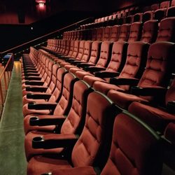 250x250 Showplace Icon Theater