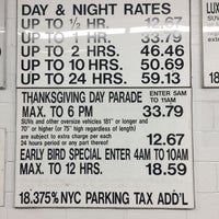 200x200 Circle Parking Icon