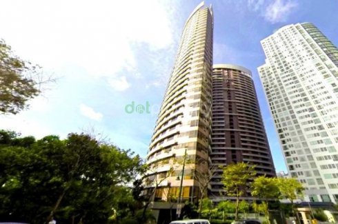 490x325 Condominium For Sale In The Icon Residences Condo For Sale