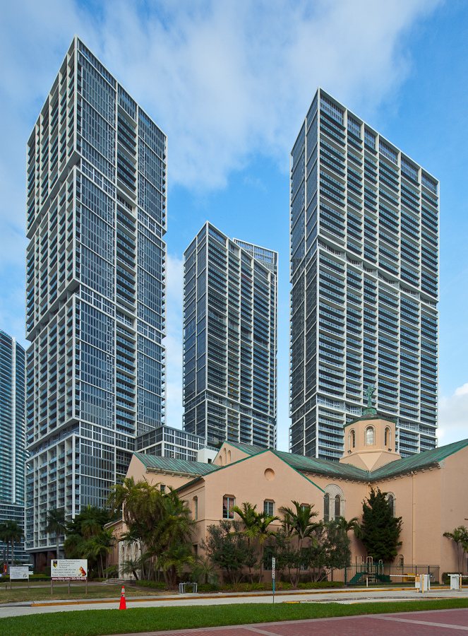 663x900 Icon Brickell Tower Miami Cervera Real Estate