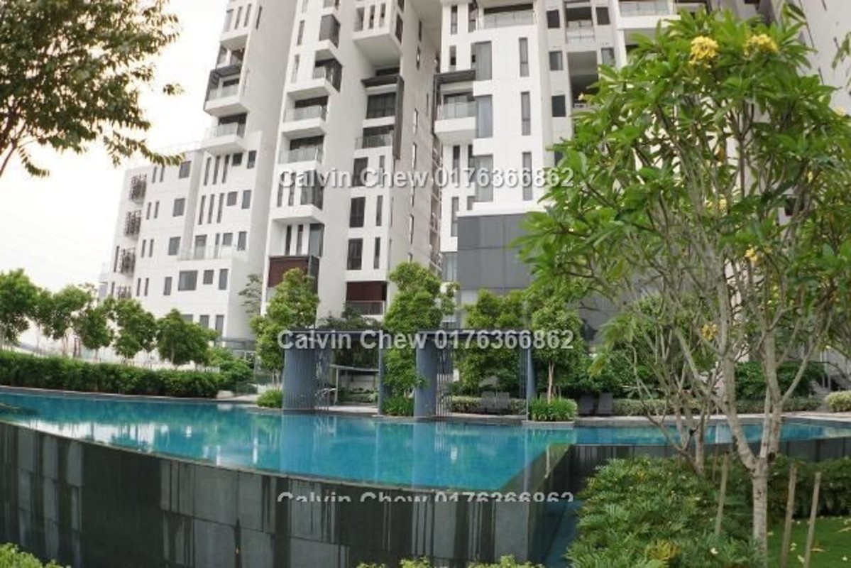 1199x800 Condominium For Sale
