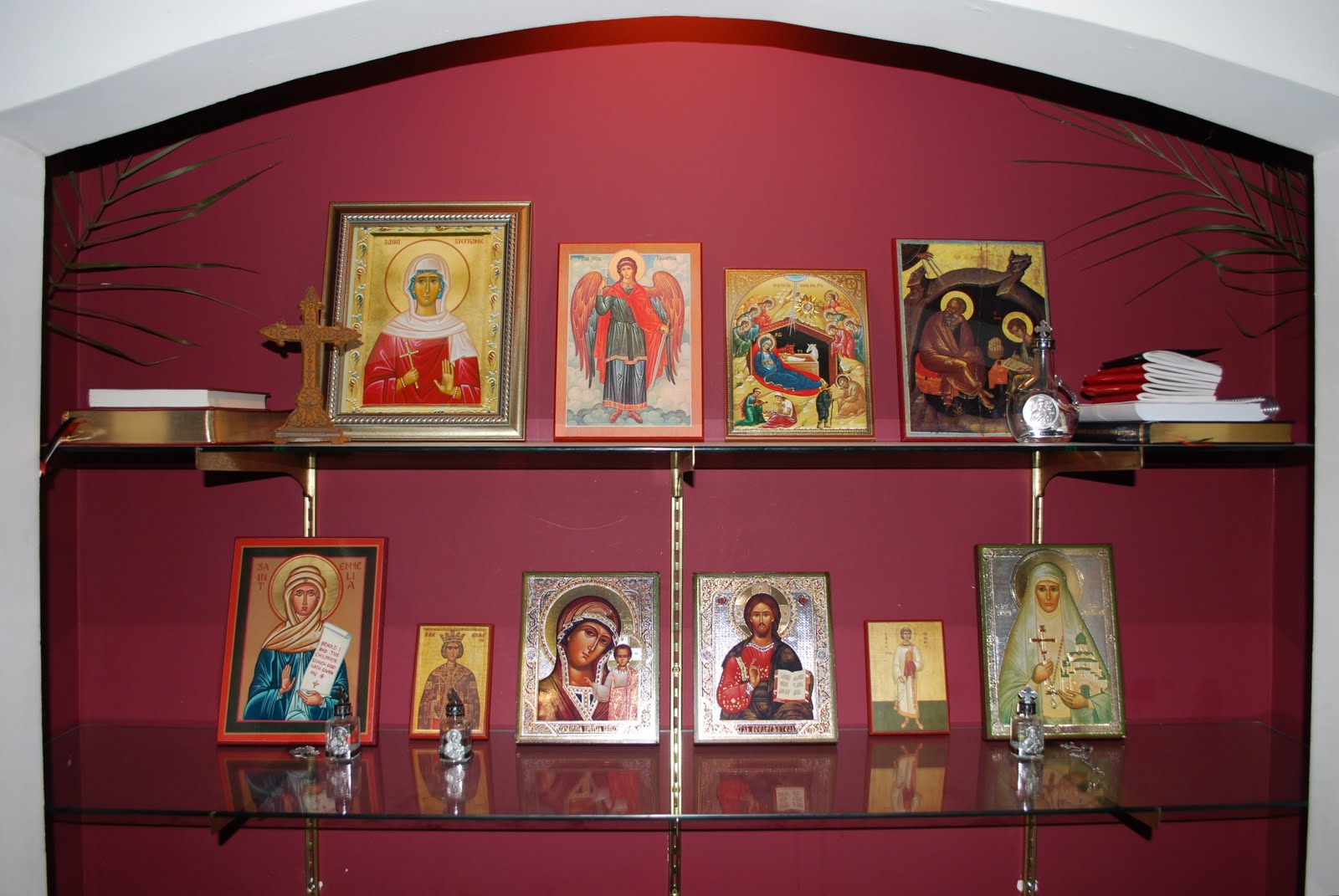 1600x1071 For He Is Good And Loves Mankind Icon Corner