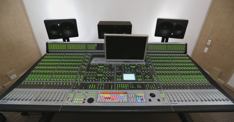 800x420 Avid Icon D Control Es Kanal