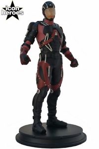 200x300 Icon Heroes Dc Comics Arrow Tv Series Atom Mini Statue New Ebay