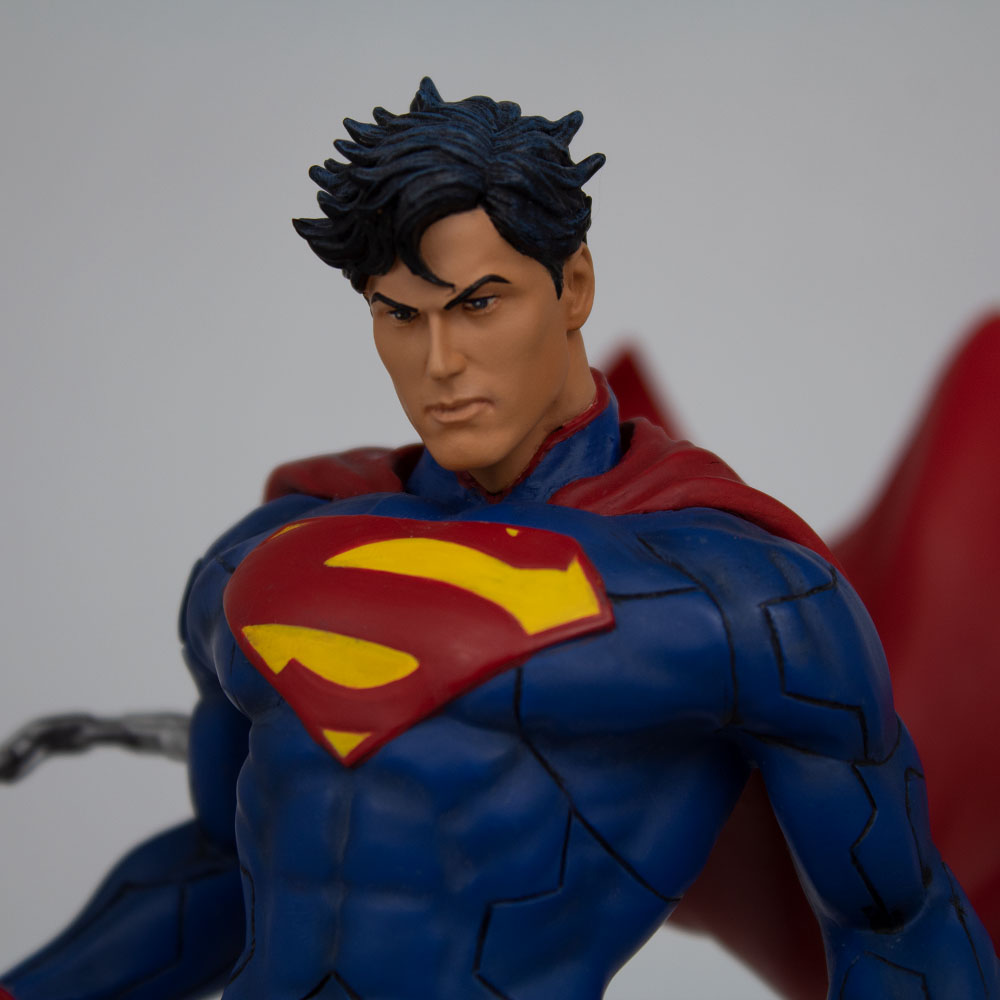 1000x1000 Dc Comics Superman Unchained Statue